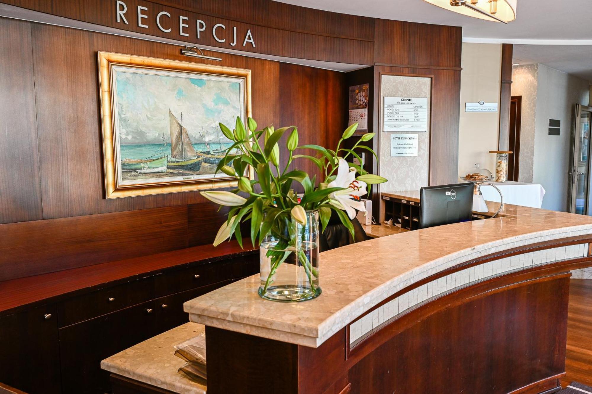 Hotel Kuracyjny Spa & Wellness Гдиня Екстериор снимка