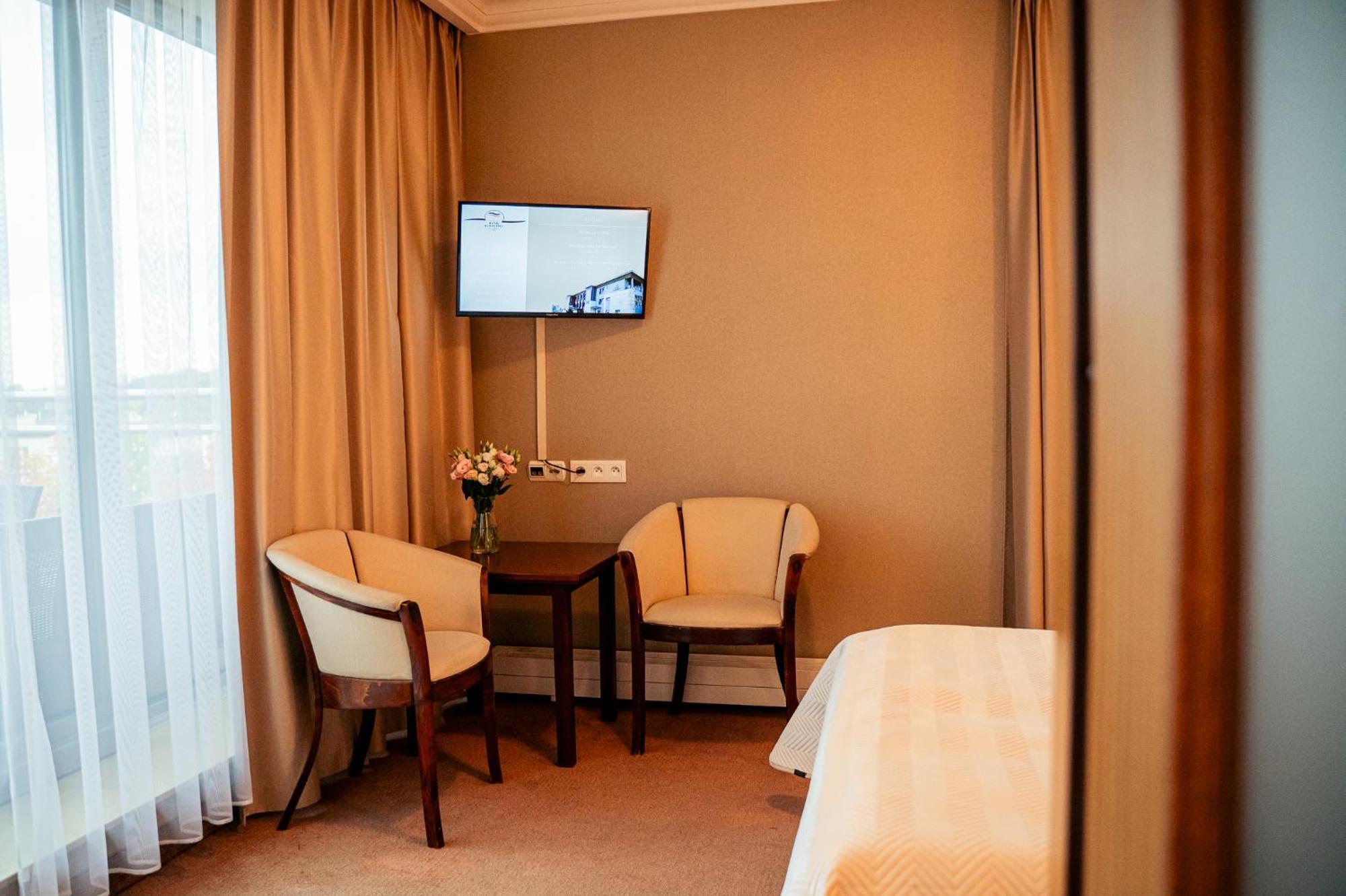 Hotel Kuracyjny Spa & Wellness Гдиня Екстериор снимка