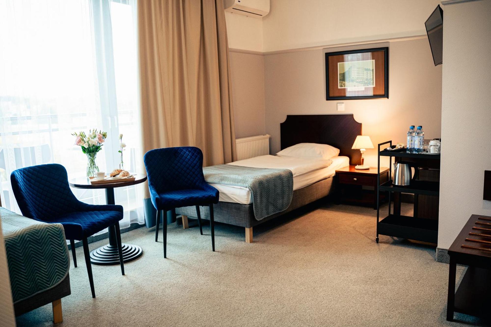 Hotel Kuracyjny Spa & Wellness Гдиня Екстериор снимка