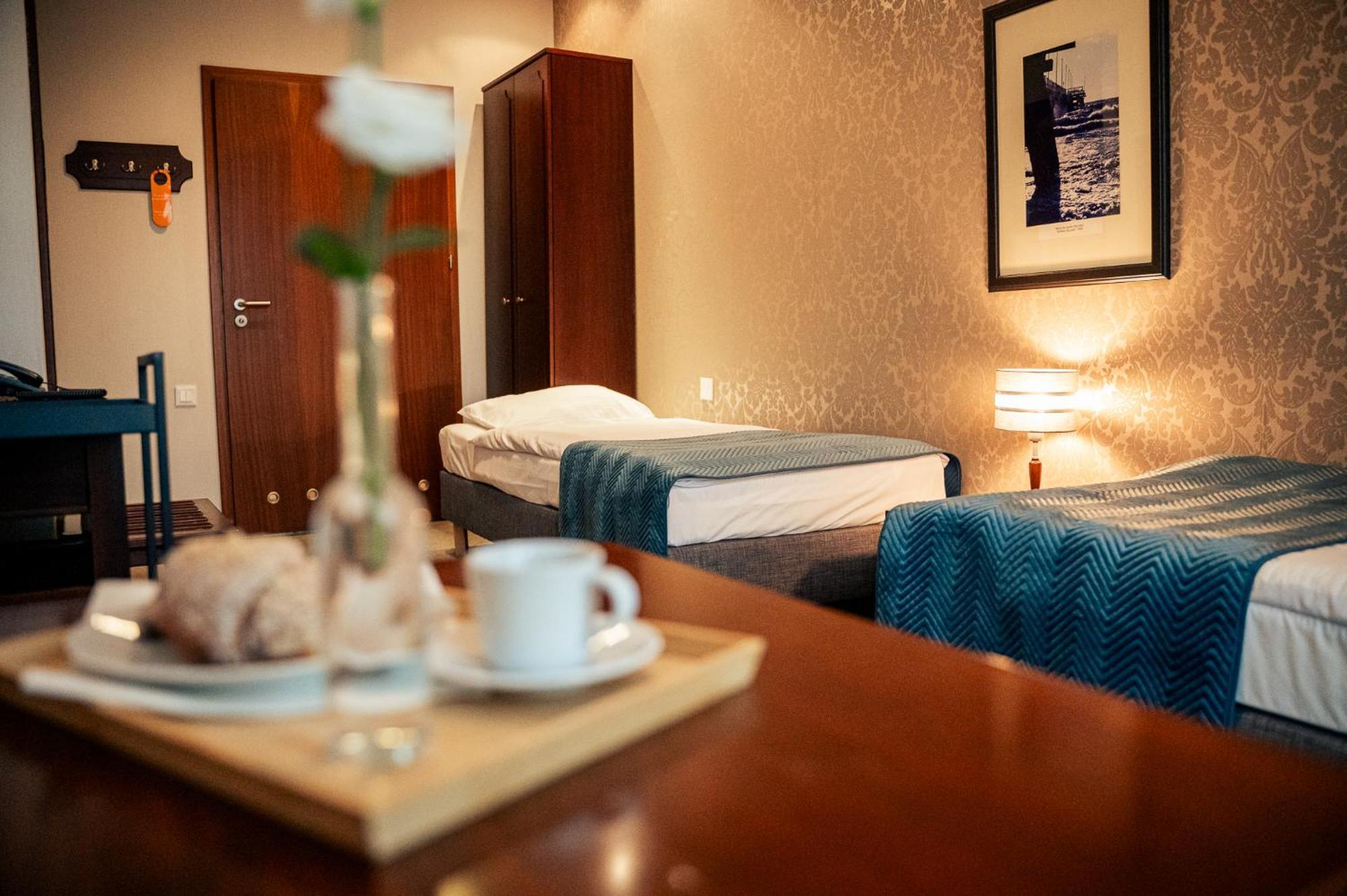 Hotel Kuracyjny Spa & Wellness Гдиня Екстериор снимка